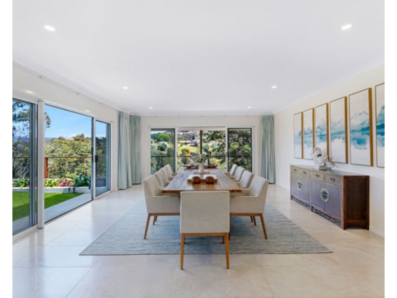 4 Earle Court, Tallai QLD 4213