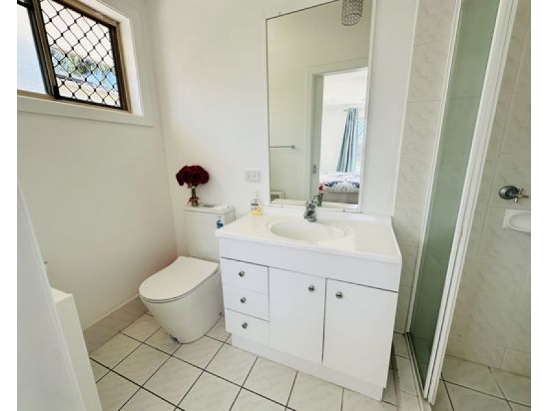 73 Hickey Way, Carrara QLD 4211