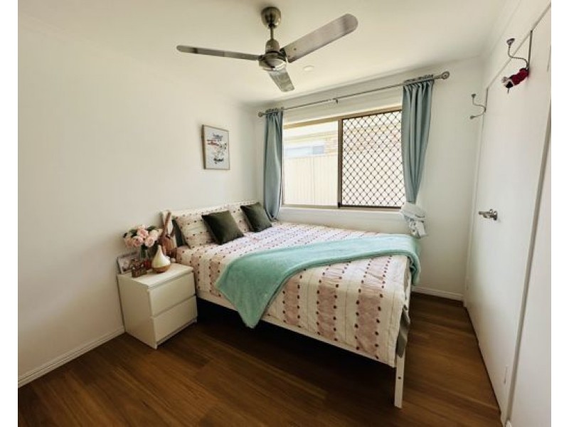 73 Hickey Way, Carrara QLD 4211