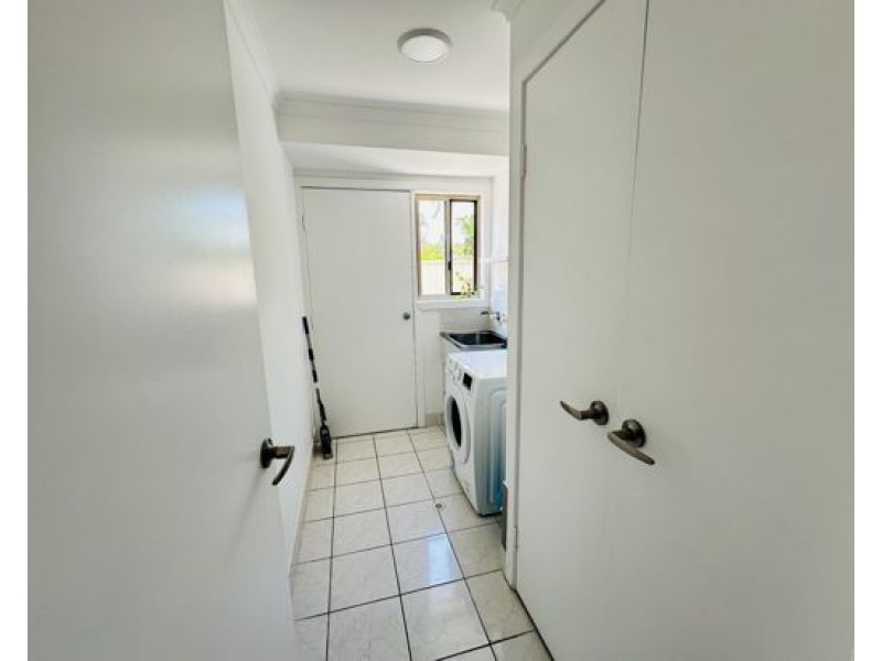 73 Hickey Way, Carrara QLD 4211
