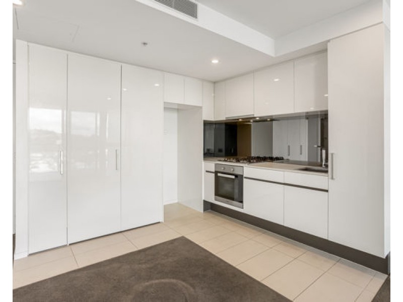 1004/50-54 Hundson Road, Albion QLD 4010