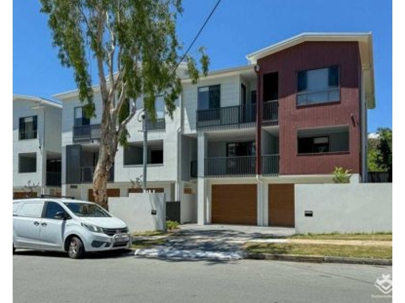 4B 4 ELIZABETH ST, Toowong QLD 4066