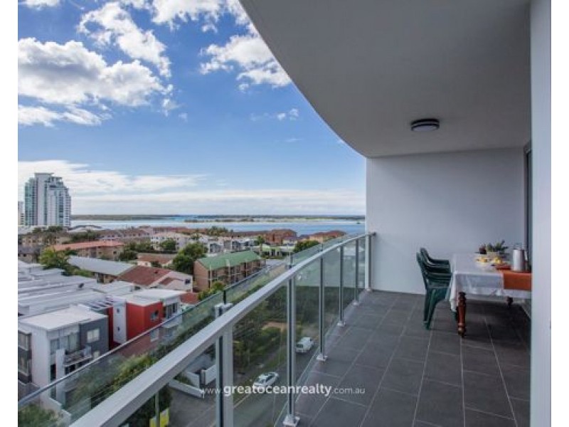 28/14-16 Bright Avenue, Labrador QLD 4215