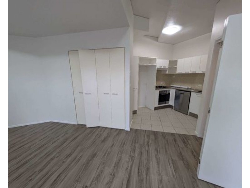 3105D/111 Lindfield road,, Helensvale, Helensvale QLD 4212