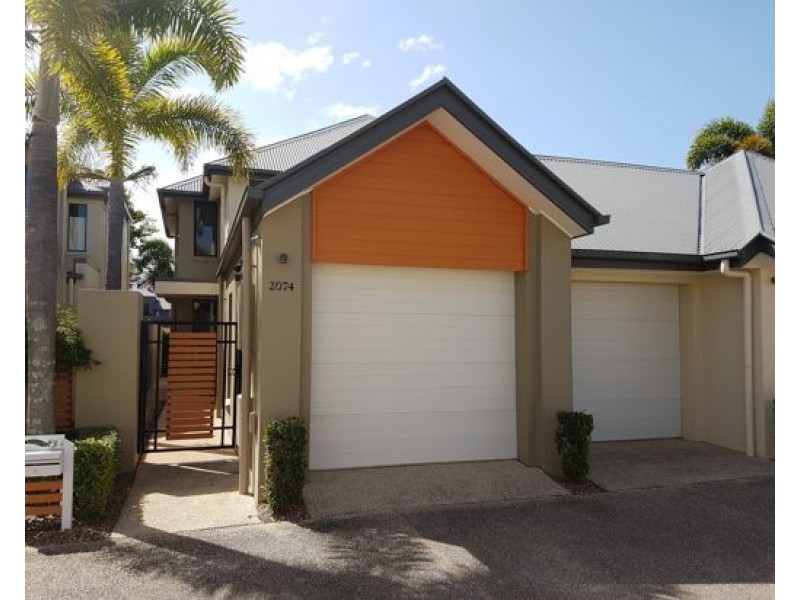 1 The Vistas Drive, Carrara QLD 4211