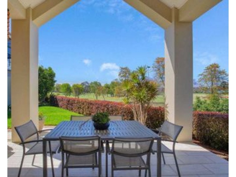 1 The Vistas Drive, Carrara QLD 4211