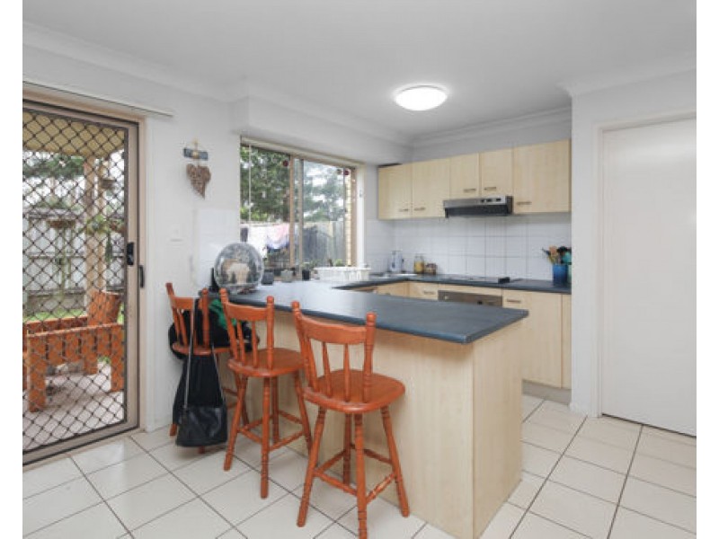 2 /17 Cunningham Street, Deception Bay QLD 4508