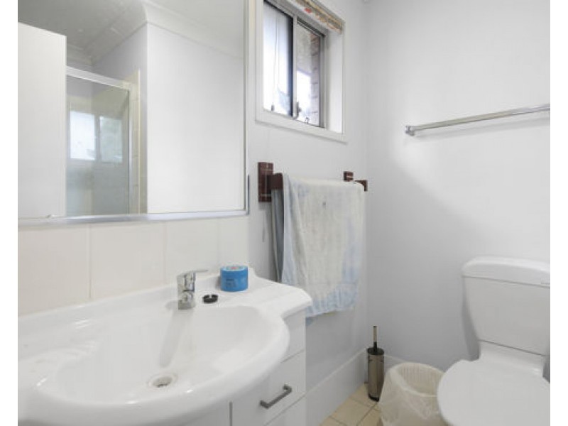 2 /17 Cunningham Street, Deception Bay QLD 4508