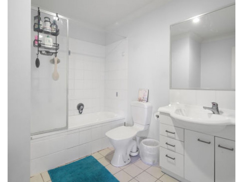 2 /17 Cunningham Street, Deception Bay QLD 4508