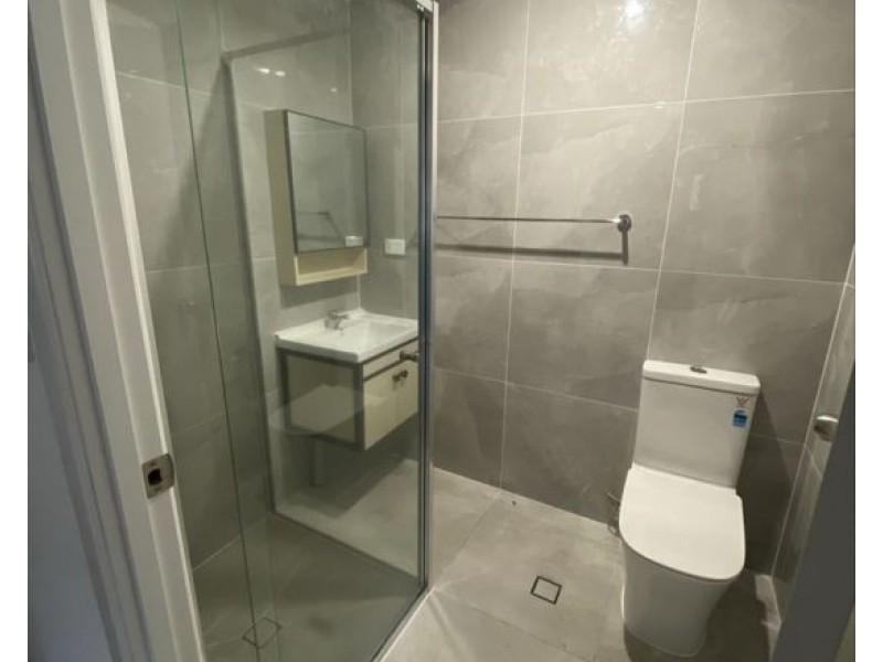 7 Boundary Rd, Indooroopilly QLD 4068