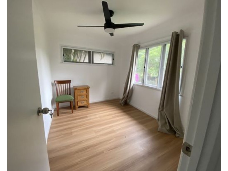 7 Boundary Rd, Indooroopilly QLD 4068