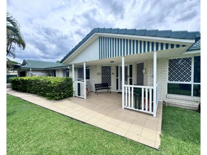 1 Challenger Ave, Flinders View QLD 4305