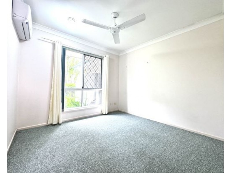 1 Challenger Ave, Flinders View QLD 4305