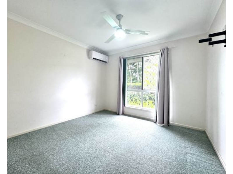 1 Challenger Ave, Flinders View QLD 4305