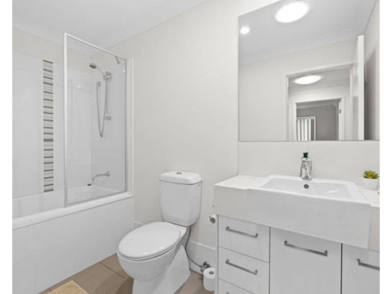 18/1 Lamington Road, Mango Hill QLD 4509