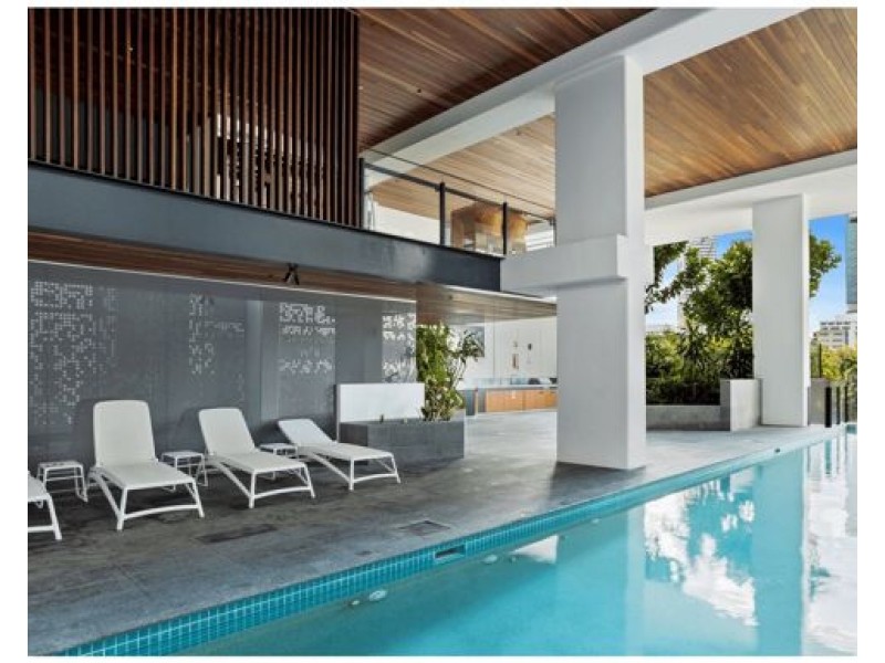 1111/19 Hope Street, South Brisbane QLD 4101