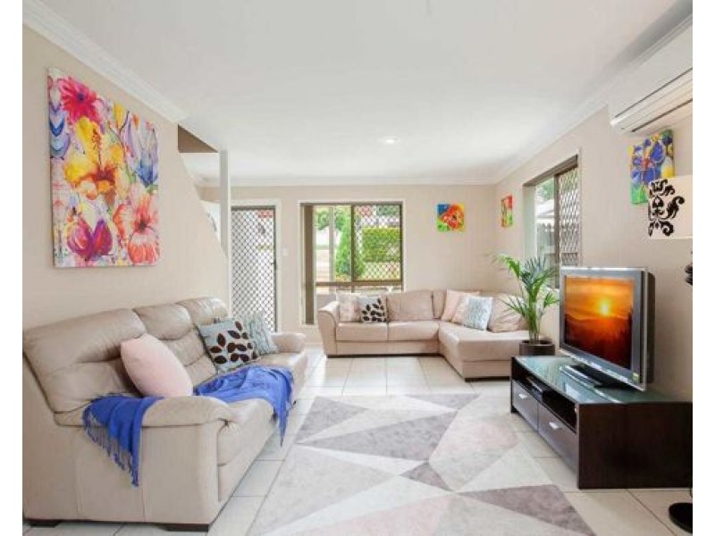 103 Bolton Street, Eight Mile Plains QLD 4113