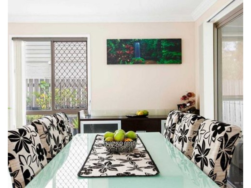 103 Bolton Street, Eight Mile Plains QLD 4113