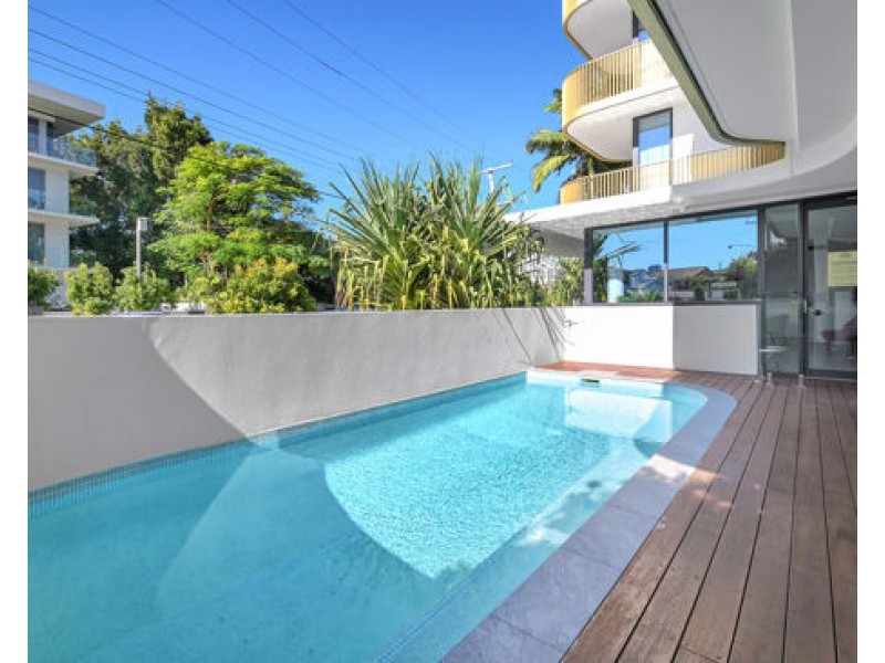 82 Stanhill Drive, Surfers Paradise QLD 4217