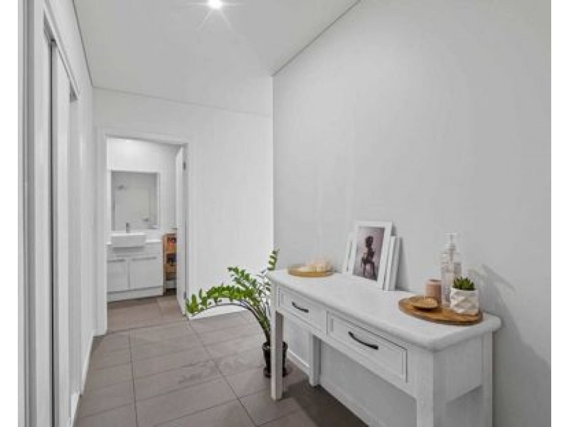 505/6 LAND STEET, Toowong QLD 4066