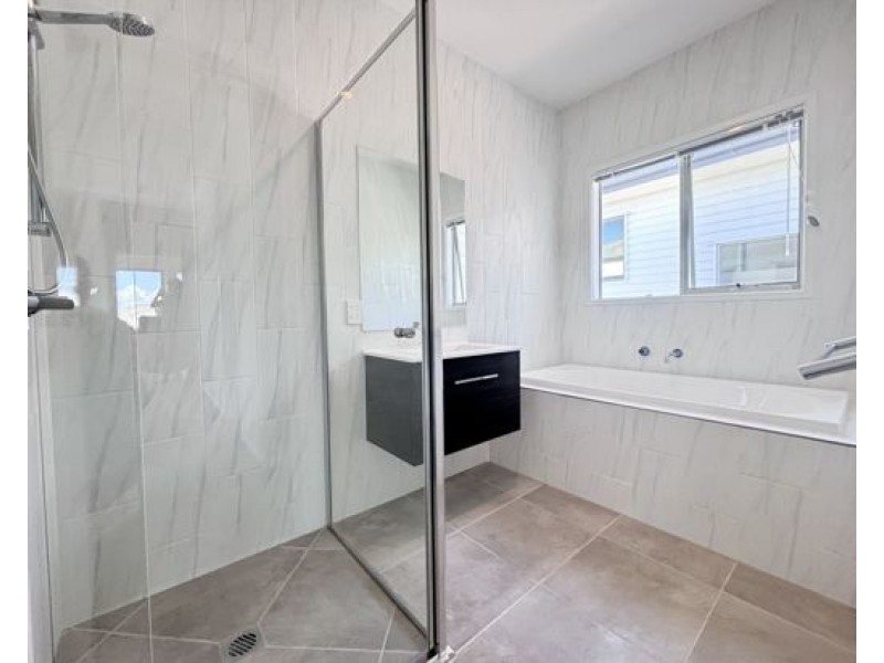 58 Bottlebrush St, Griffin QLD 4503