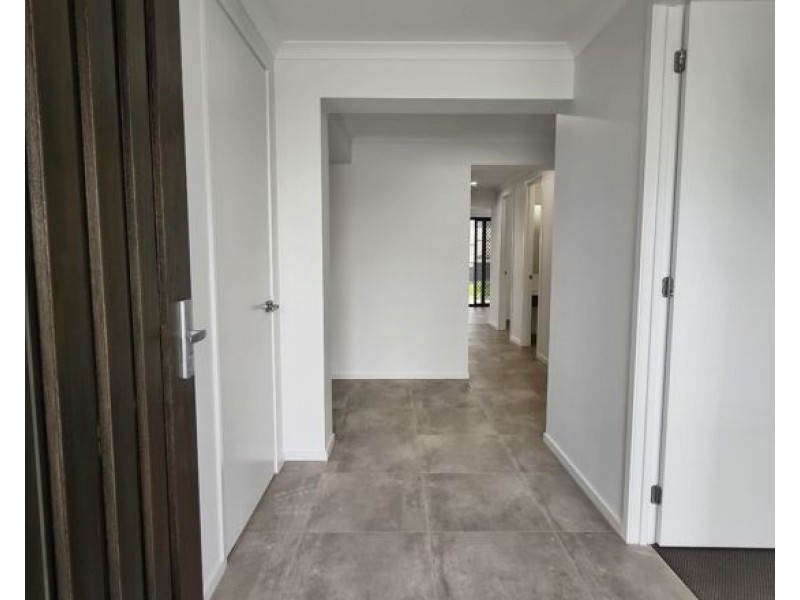 42 Samuel St, Calamvale QLD 4116