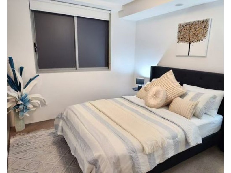 10609/16 Edmondstone Street, South Brisbane QLD 4101