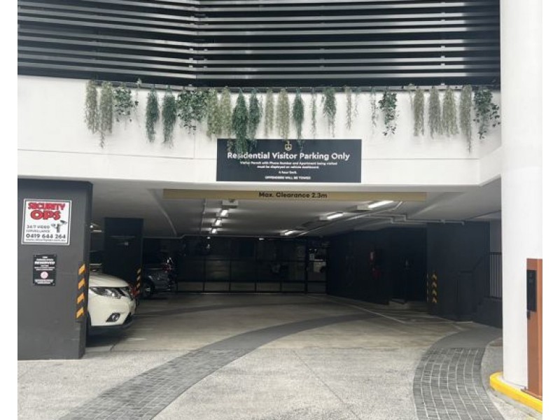 10609/16 Edmondstone Street, South Brisbane QLD 4101