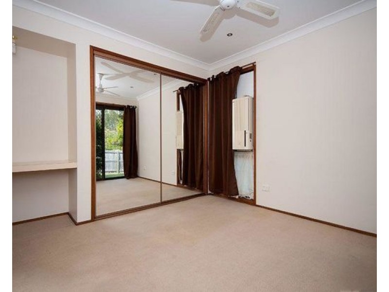 10 Pappas Way, Carrara QLD 4211