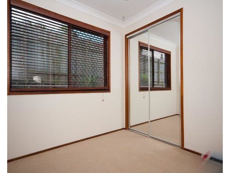 10 Pappas Way, Carrara QLD 4211