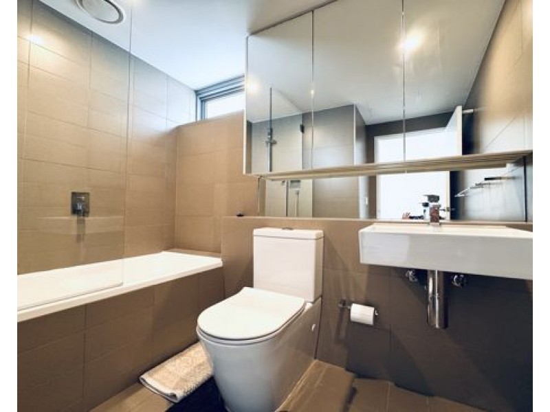 Partially furnished 407/7 Wollongong Road, Arncliffe NSW 2205