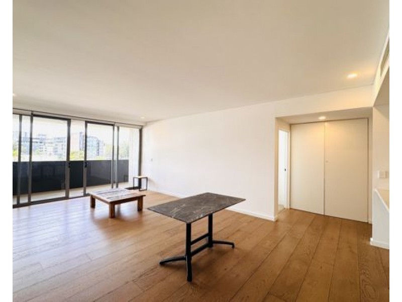 Partially furnished 407/7 Wollongong Road, Arncliffe NSW 2205