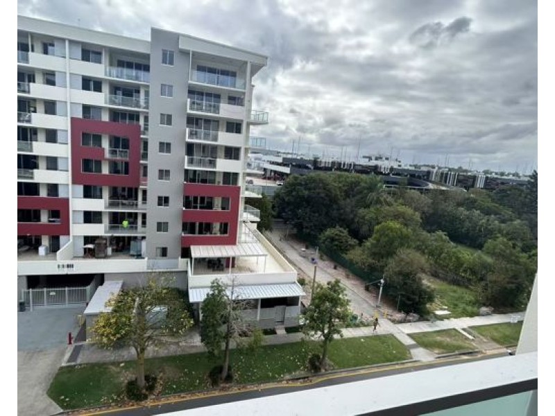 44/23 Playfield St, Chermside QLD 4032