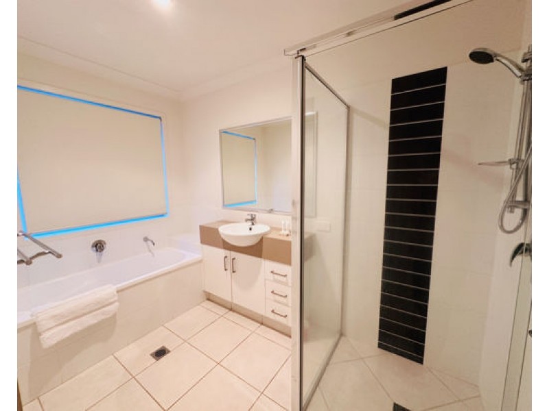 19 Keppel Way, Coomera QLD 4209