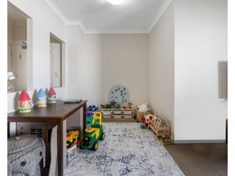 116 /137 Laver Drive, Robina QLD 4226