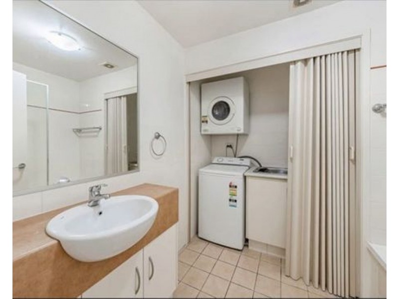 116 /137 Laver Drive, Robina QLD 4226