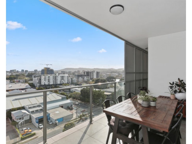 806/5 Cameron Street, South Brisbane QLD 4101