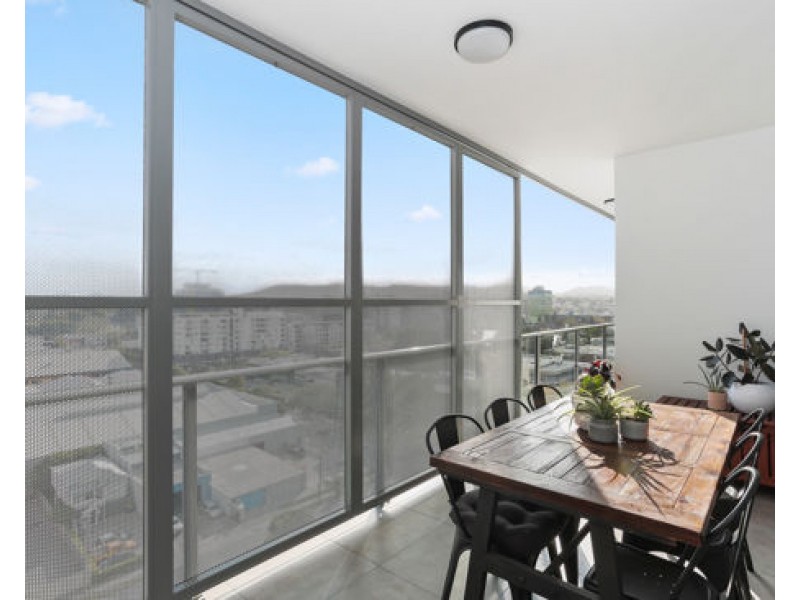 806/5 Cameron Street, South Brisbane QLD 4101