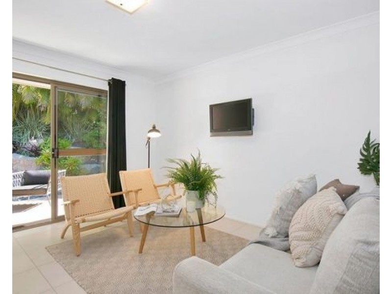 1 Coolehull St, The Gap QLD 4061