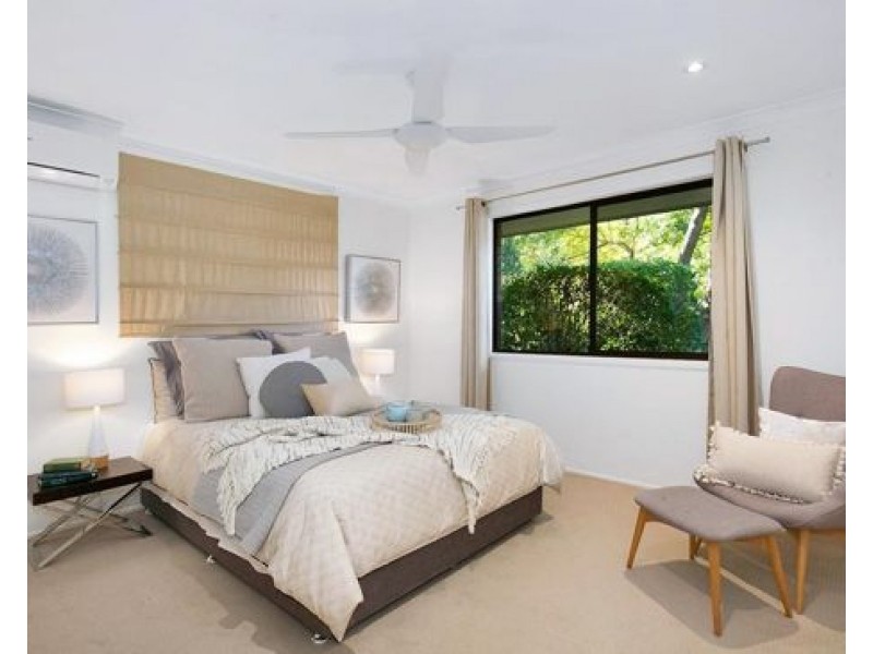 1 Coolehull St, The Gap QLD 4061