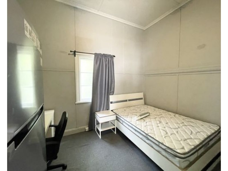 Room1/9A Normanby Terrace,, Kelvin Grove QLD 4059