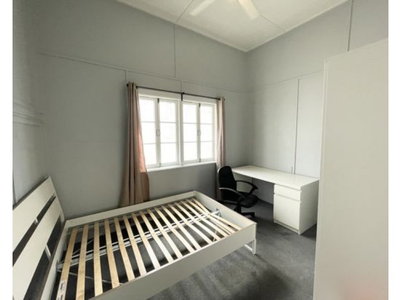 Room1/9A Normanby Terrace,, Kelvin Grove QLD 4059