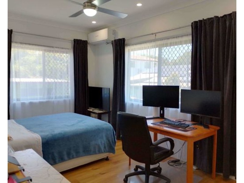 16 masthead St, Jamboree Heights QLD 4074