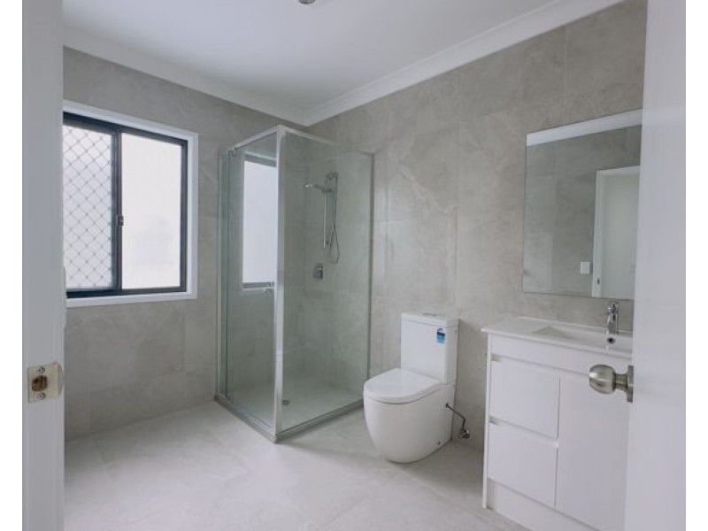 4 92 Frizzell Street, Stretton QLD 4116