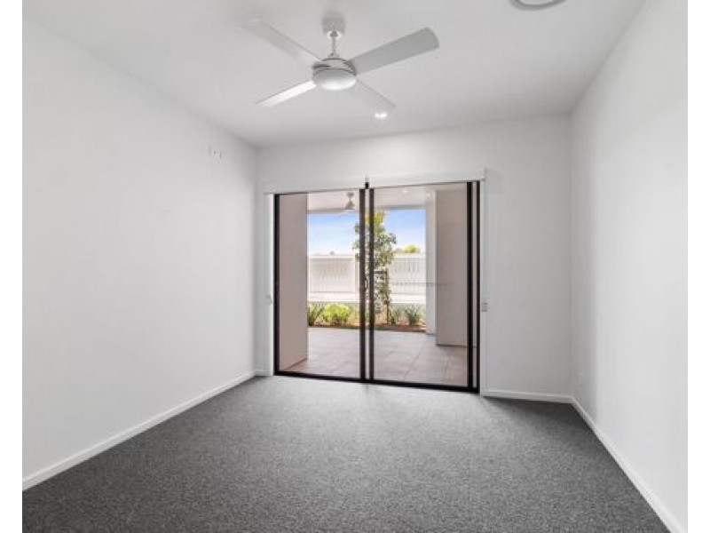 66/7 Lawrence Lyons Place, Kenmore QLD 4069