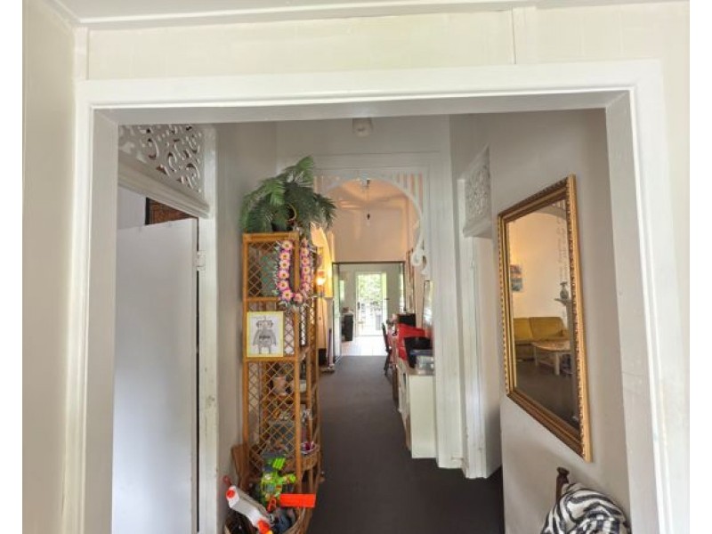 97 Baines Street, Kangaroo Point QLD 4169