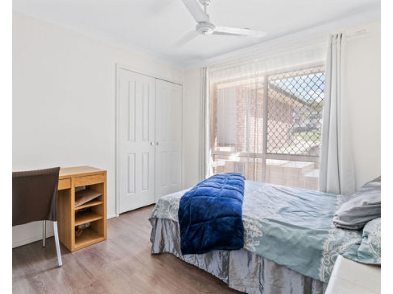 8 EVEREST DRIVE, Southport QLD 4215