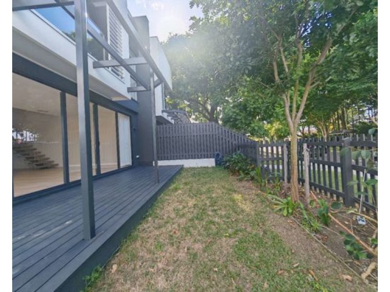 20/66 Station, Sunnybank QLD 4109