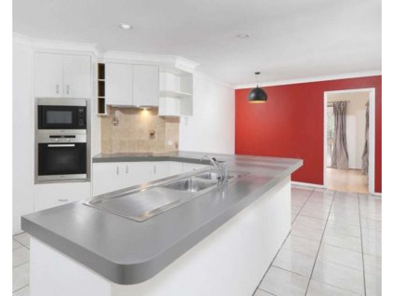 46 Chateau Street, Calamvale QLD 4116