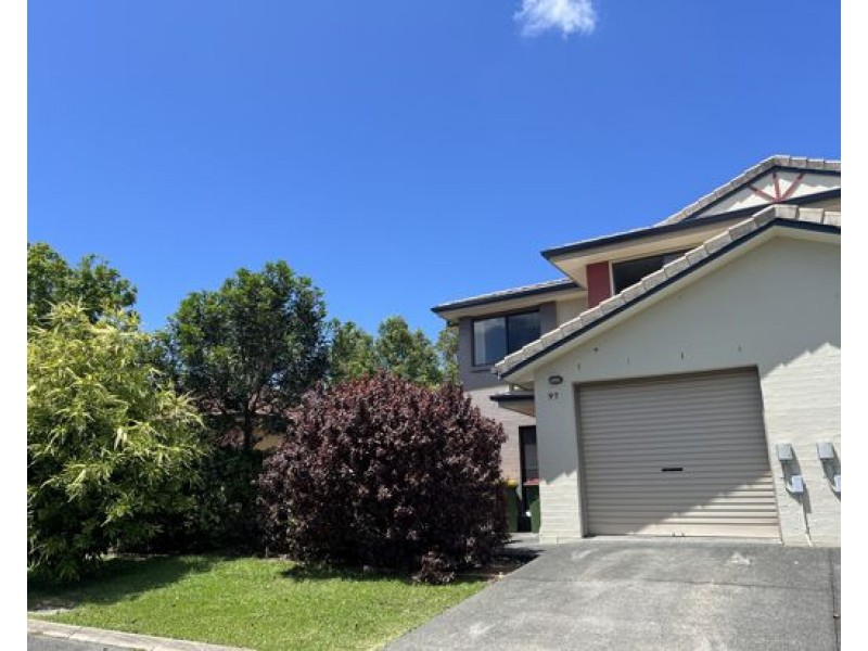 97 31 Archipelago St, Pacific Pines QLD 4211